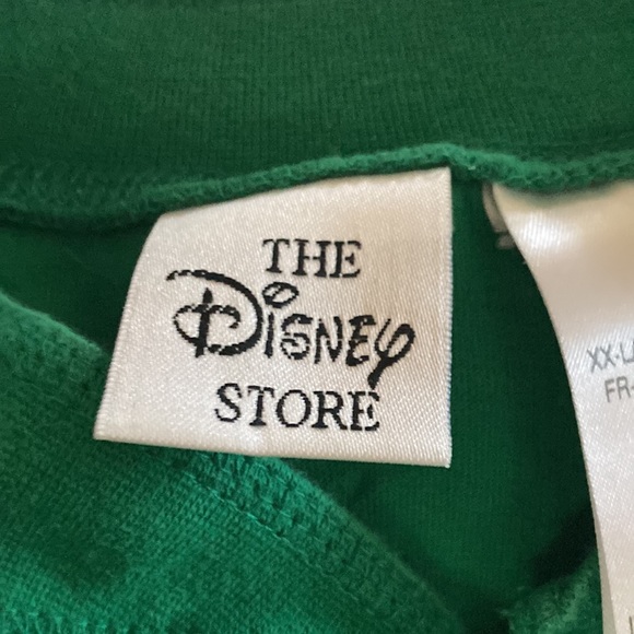 Pooh Bear! NWOT Beautiful, Disney cotton Henley. - Picture 4 of 7